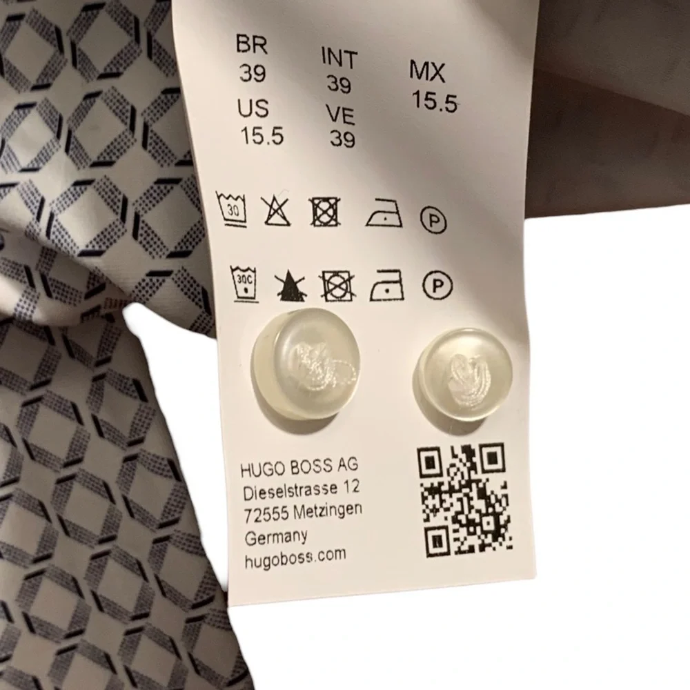 Hugo Boss - Button Down Shirt Size M - Picture 7 of 7